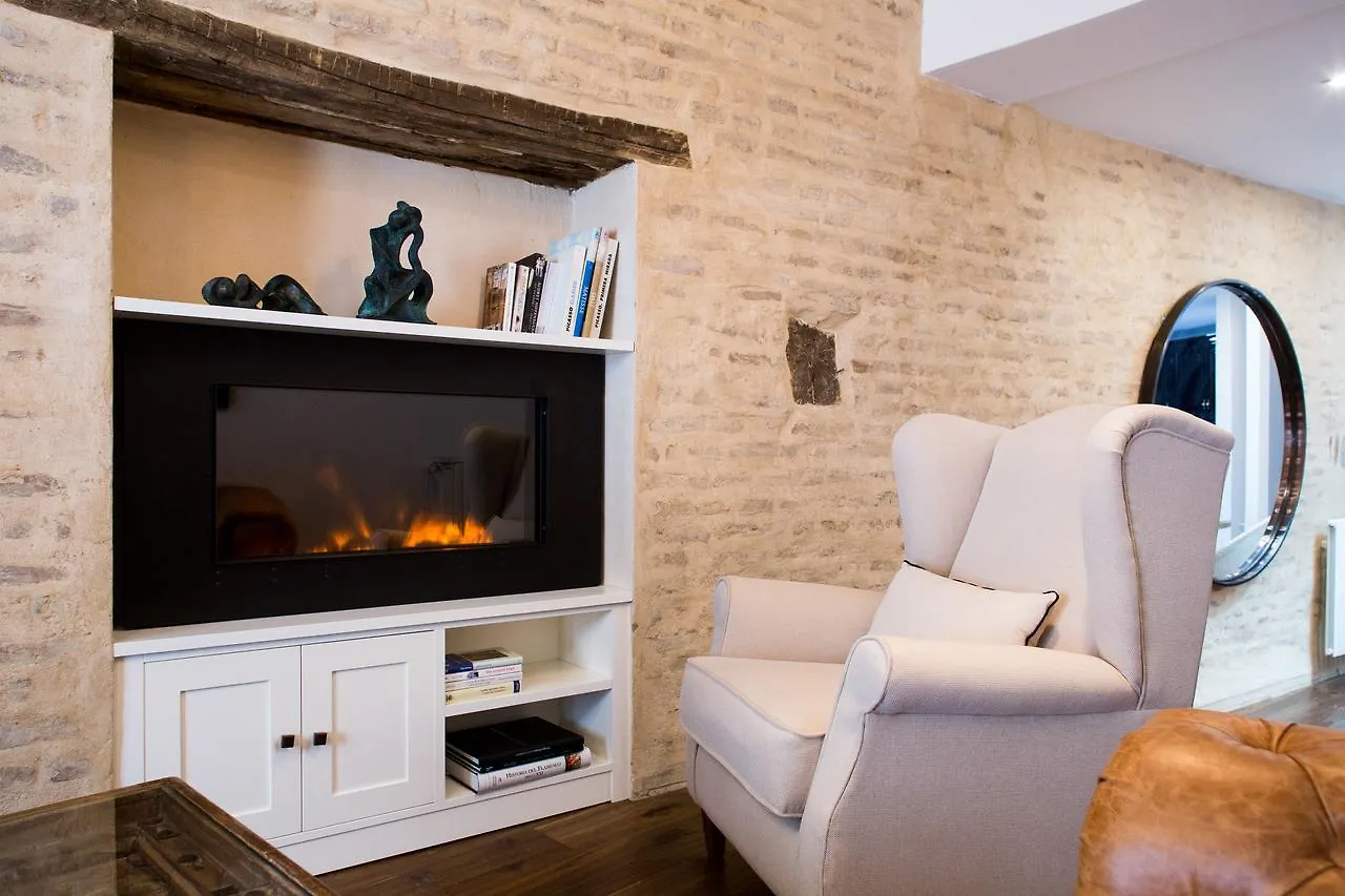 Puerta Catedral Art Gallery Apartment Seville 0*,  Spain
